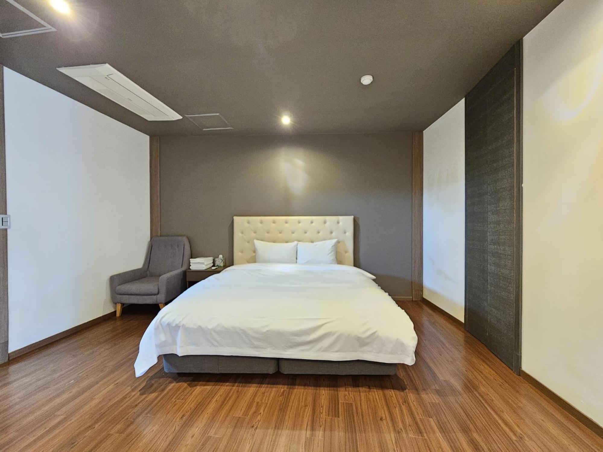 Jeju Hotel Scarboro Seogwipo Dış mekan fotoğraf