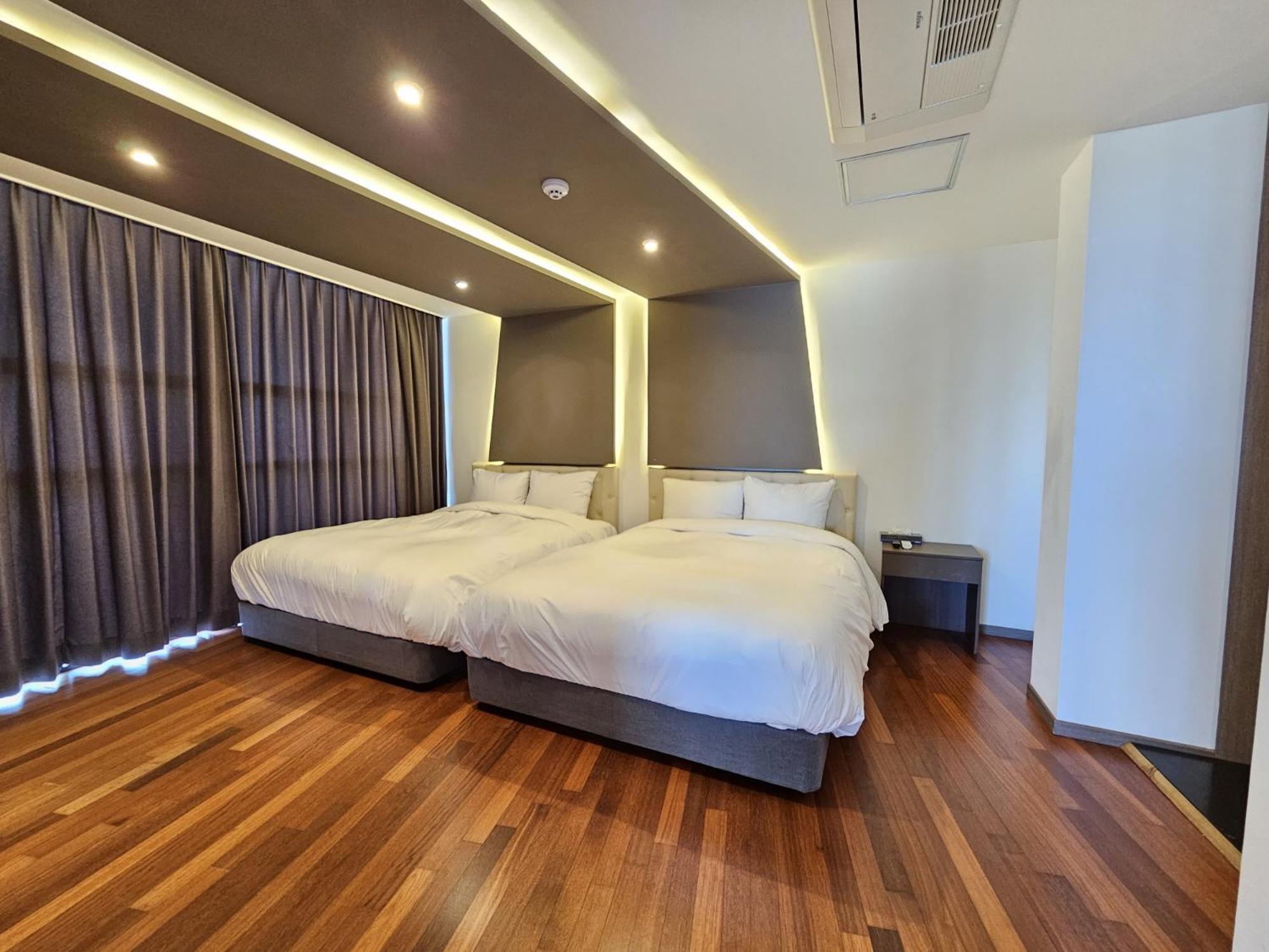 Jeju Hotel Scarboro Seogwipo Dış mekan fotoğraf